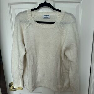 Old Navy Women's Off-White Crew Neck Sweater